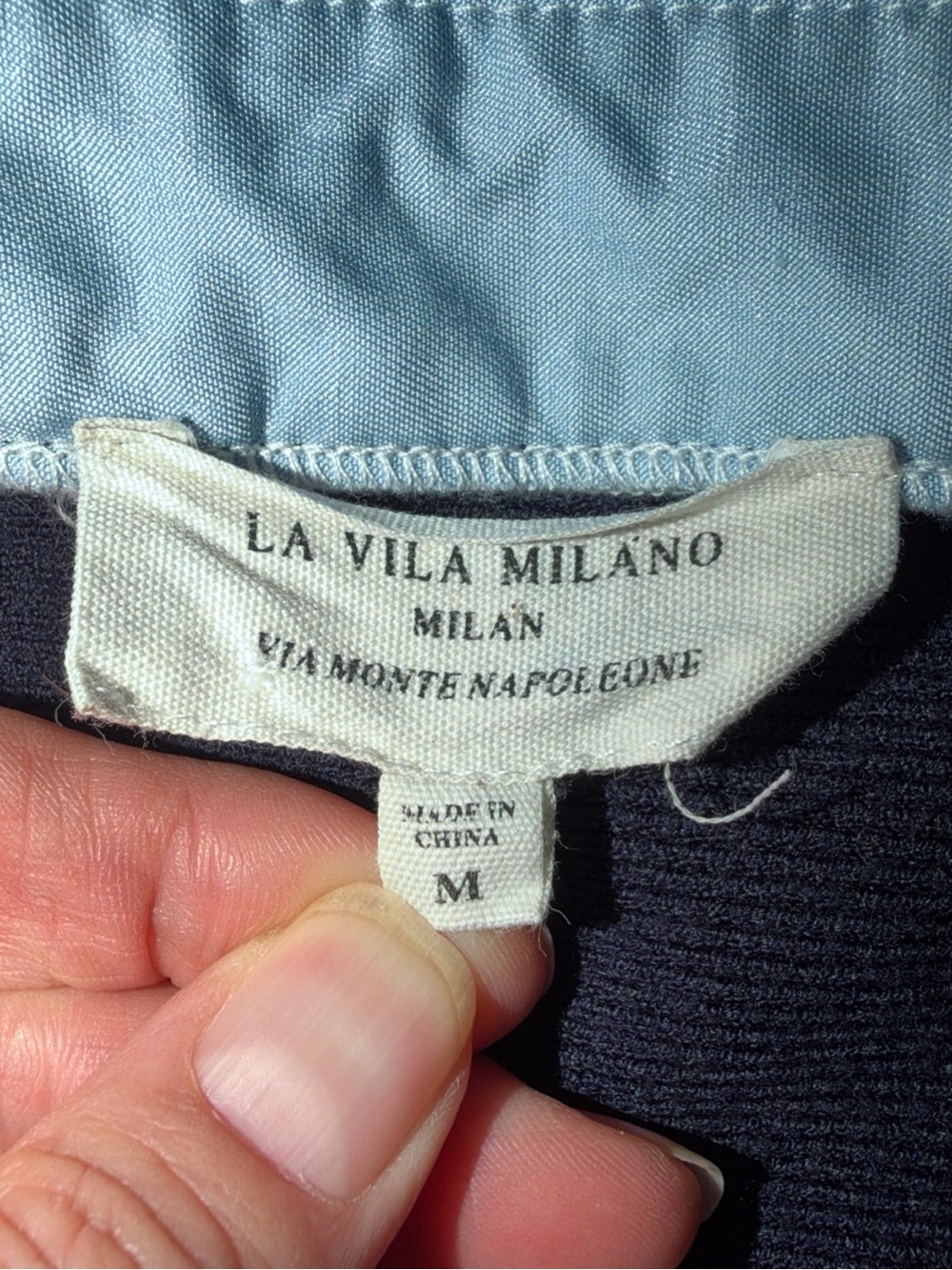 La Vila Milano Womens M Navy Knit Polo Top Blue Contrast Collar Preppy - Picture 6 of 10